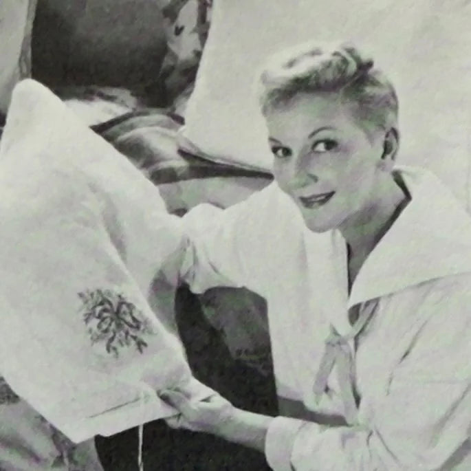 Famous Needlepointers: Mary Martin